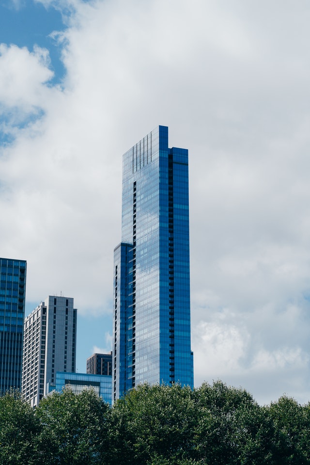 Edificio de vidrio